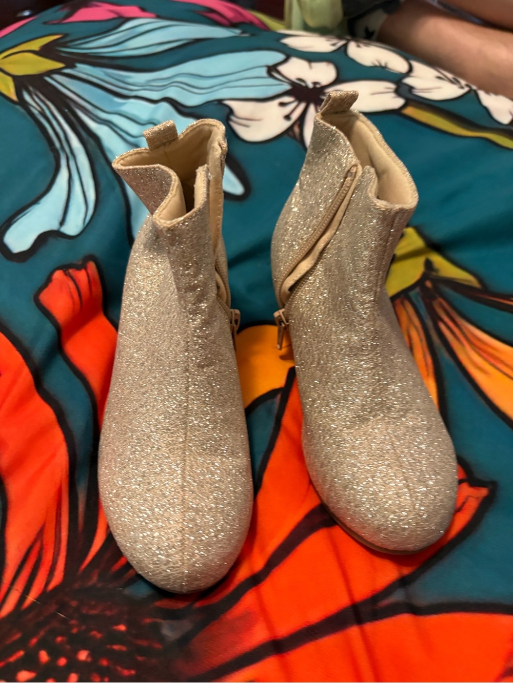 Girls size 1 Sparkle Zip Ankle Booties - Gold Glitter